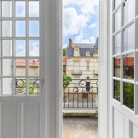 Grande Maison Republique - Maison Design Et Climatisee En Centre *