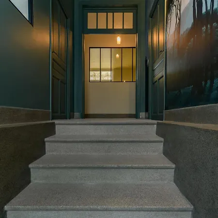 Semesterbostad Grande Maison Republique - Maison Design Et Climatisee En Centre Gannat